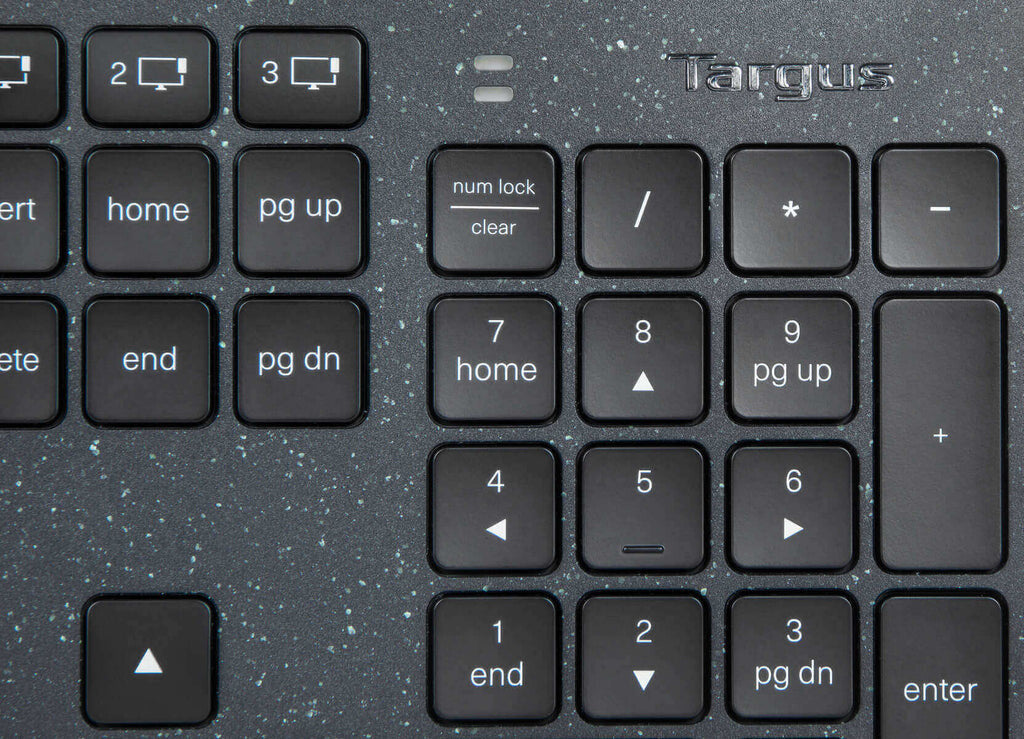 Targus Sustainable Energy Harvesting EcoSmart tangentbord Universal Bluetooth QWERTY Nordic Svart