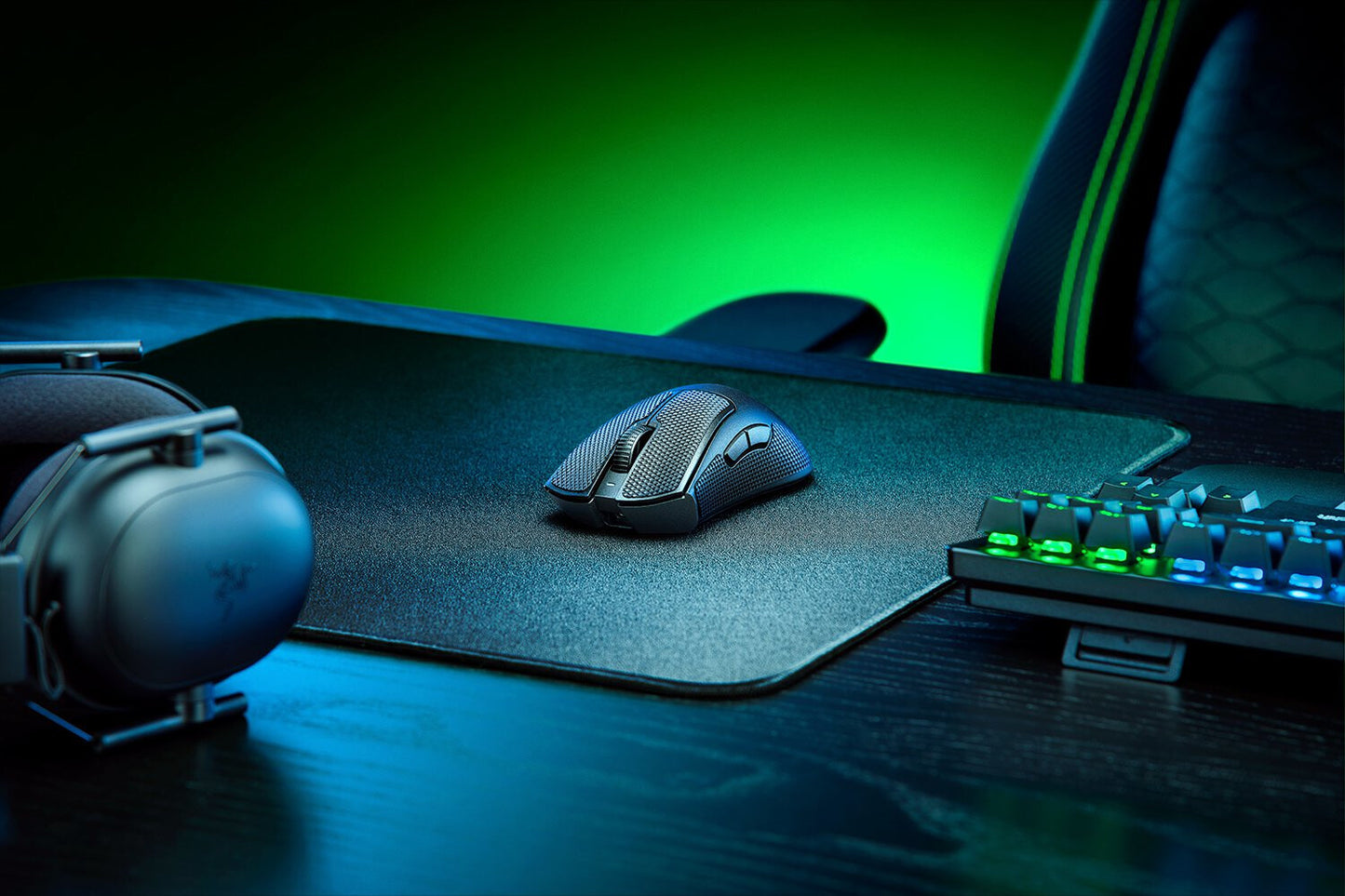 Razer DeathAdder V3 Pro datormöss Spela högerhand RF Wireless + USB Type-C Optisk 30000 DPI