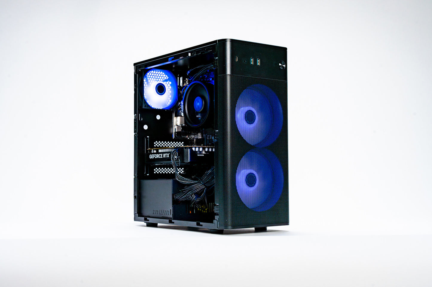 Erazer Recon E45 AMD Ryzen™ 5 5500 16 GB DDR4-SDRAM 1 TB SSD NVIDIA GeForce RTX 4060 Windows 11 Home Skrivbord PC Svart