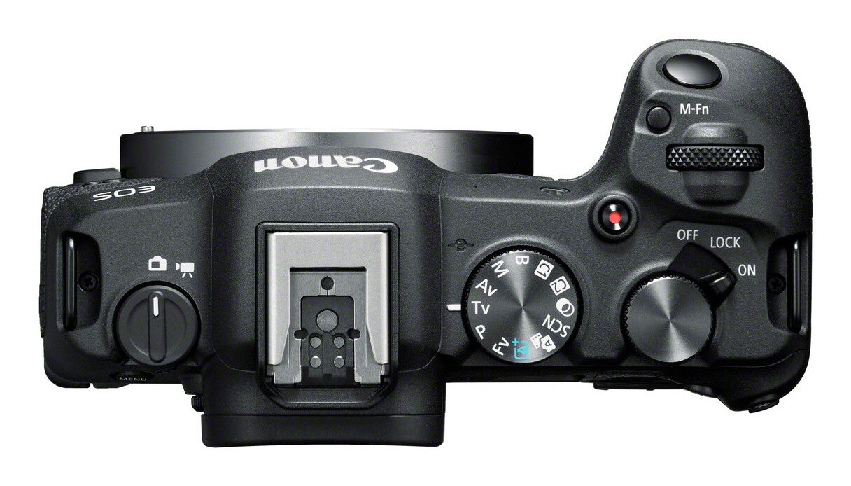 Canon EOS R8 + RF 24-50mm F4.5-6.3 IS STM Kit MILC 24,2 MP CMOS 6000 x 4000 pixlar Svart