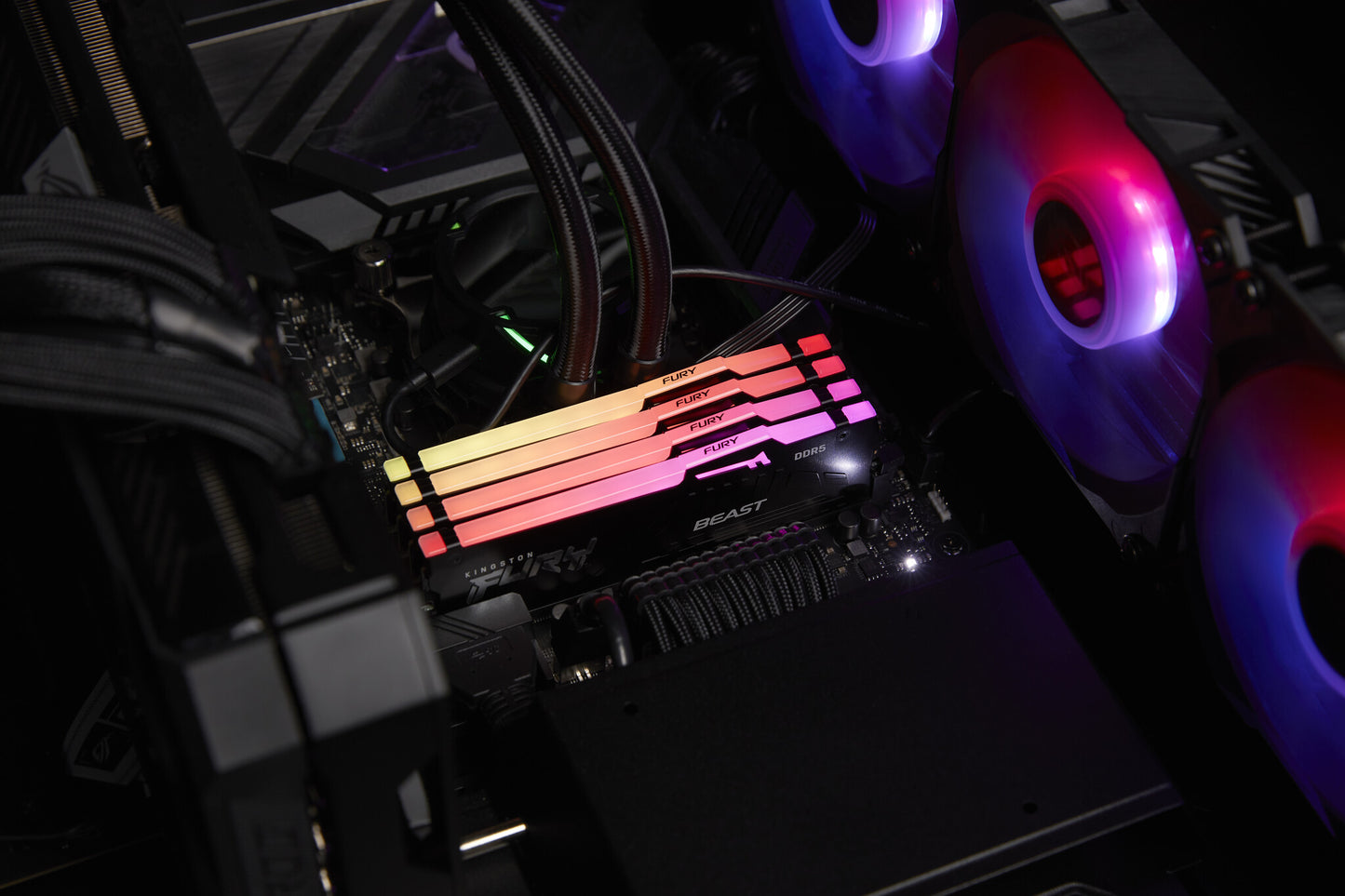 Kingston Technology FURY Beast RGB RAM-minnen 64 GB 4 x 16 GB DDR5 6000 MT/s