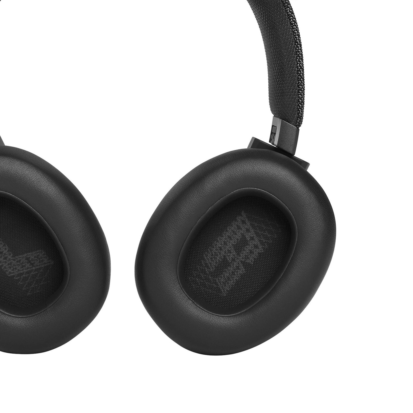 JBL LIVE 660 NC SVART
