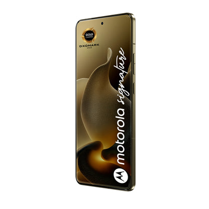 Motorola signature 17,2 cm (6.78") Dubbla SIM-kort Android 16.0 5G USB Type-C 16 GB 512 GB 5200 mAh Guld