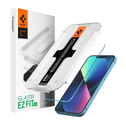 Spigen GLAS.tR EZ Fit HD Genomskinligt skärmskydd Apple 1 styck