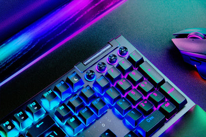 Razer BlackWidow V4 Pro tangentbord Spela USB QWERTZ tyska Svart