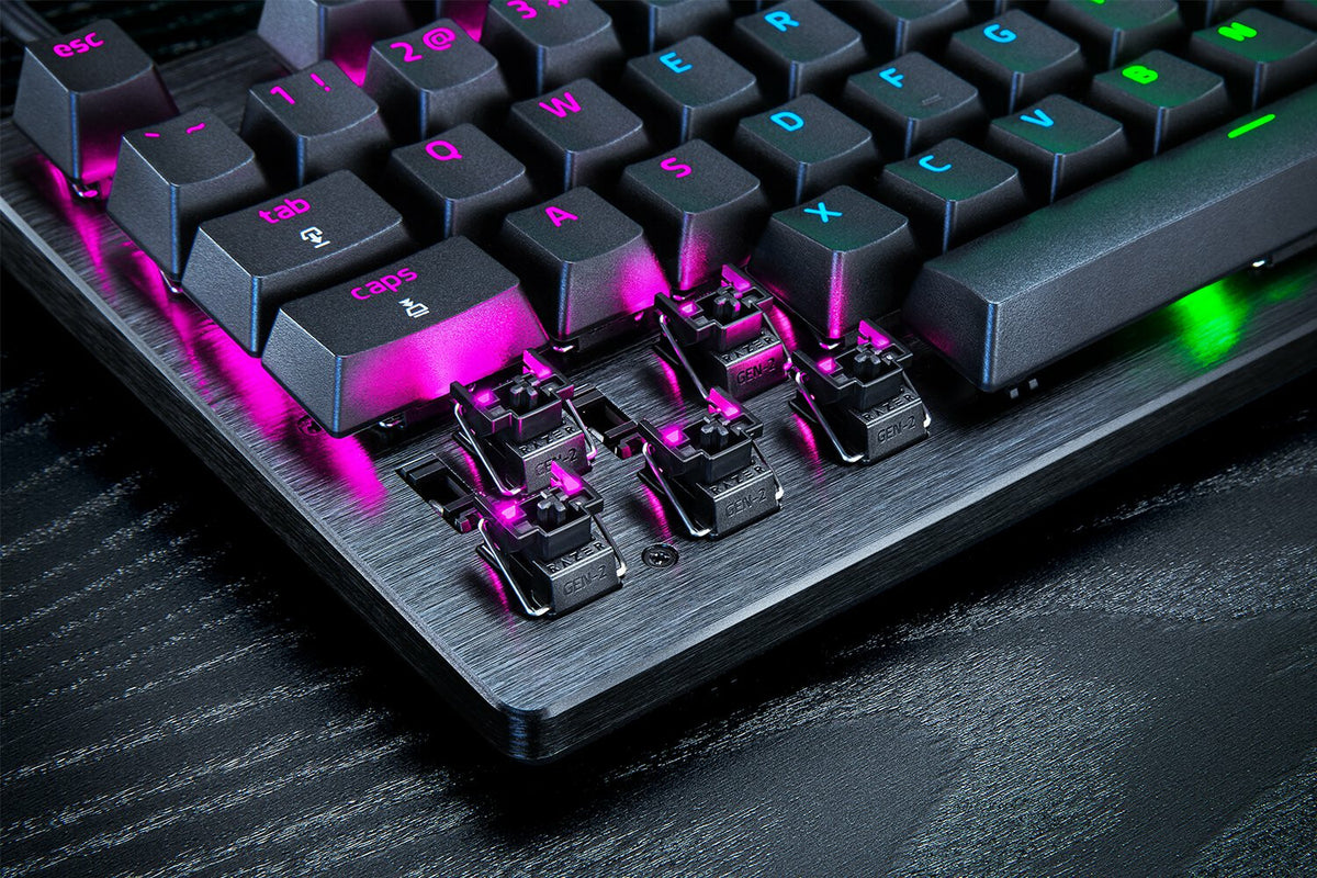 Razer RZ03-04980100-R3M1 tangentbord Spela USB QWERTY Engelska (USA) Svart