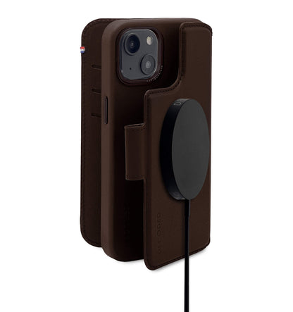 Decoded D23IPO14MDW5CHB mobiltelefonfodral 17 cm (6.7") Plånbok Brun