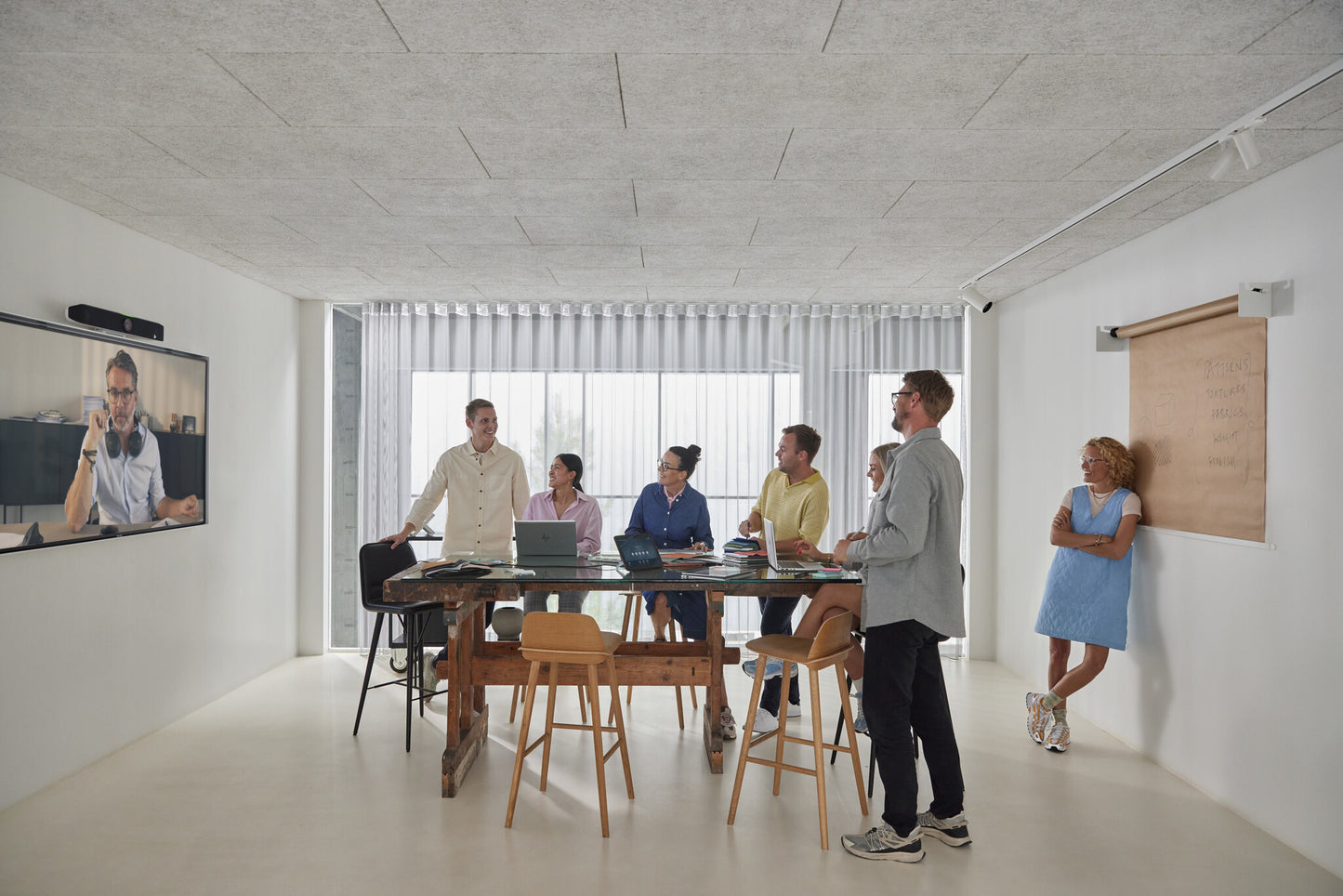 Poly Studio X52 med komplett videobar