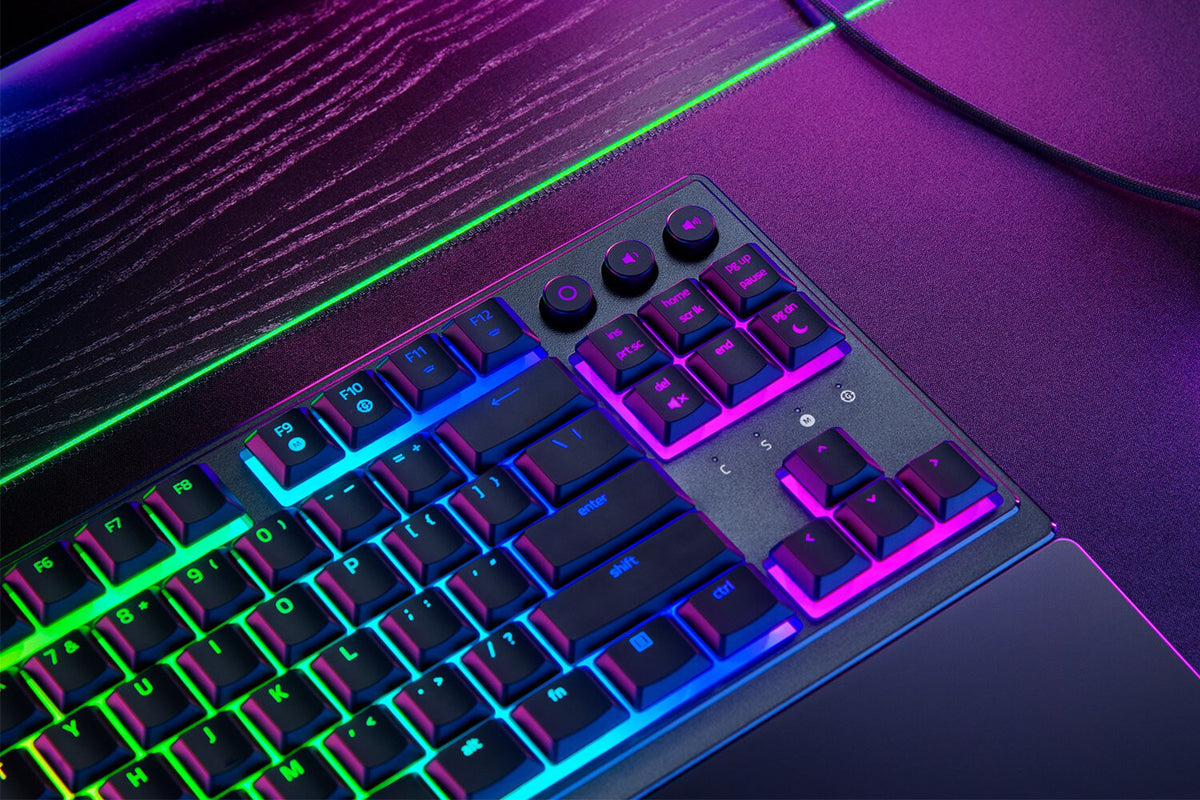 Razer Ornata V3 Tenkeyless tangentbord Spela USB QWERTZ tyska Svart
