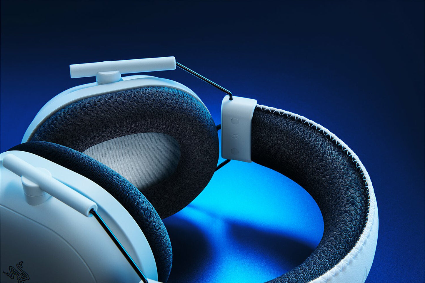 Razer BlackShark V2 Pro for PlayStation Headset Trådlös Huvudband Spela USB Type-C Bluetooth Vit