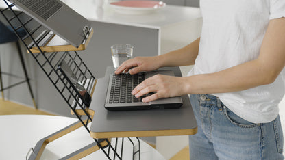 Mousetrapper Alpha - Nordic tangentbord Mus inkluderad Kontor USB + Bluetooth QWERTY Svart, Silver