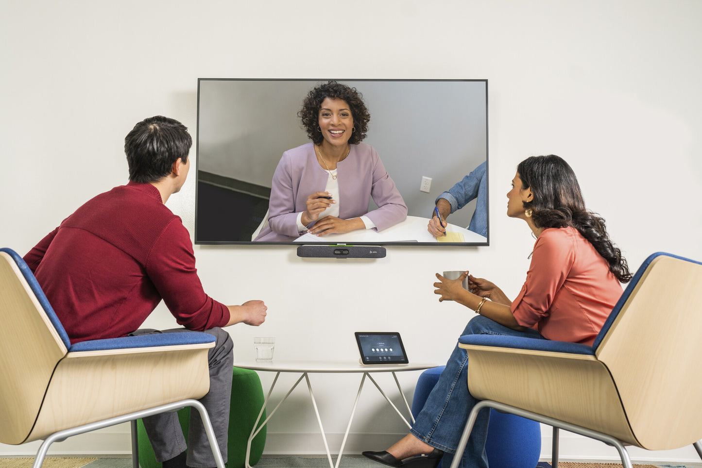 Poly Studio X30 med komplett videobar