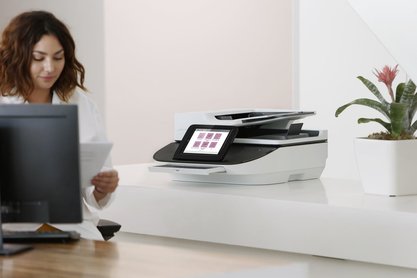 HP Digital Sender Flow 8500 fn2 Flatbädds- och ADF-scanner