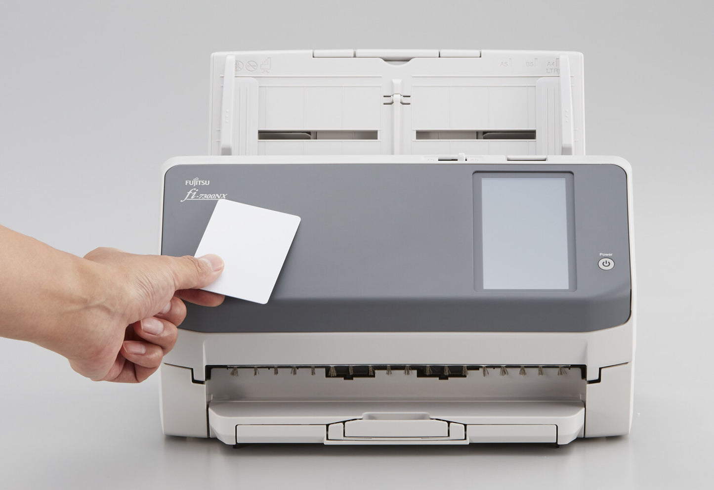Ricoh fi-7300NX ADF-skanner 600 x 600 DPI A4 Grå, Vit