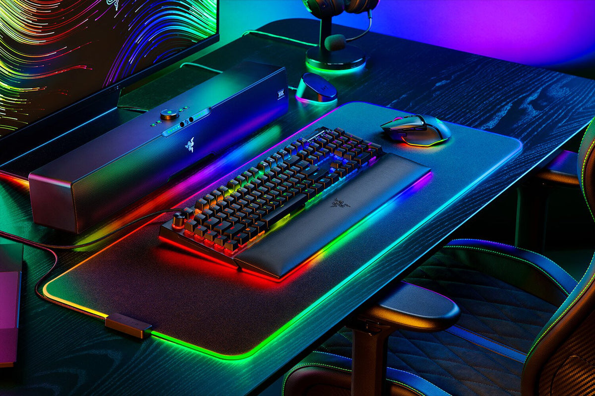 Razer BlackWidow V4 Pro tangentbord Spela USB QWERTZ tyska Svart
