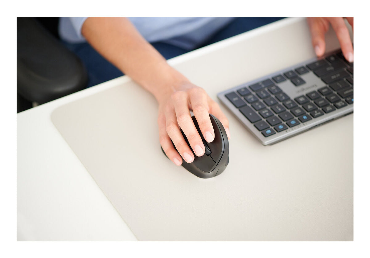 Kensington KB535 EQ Uppladdningsbart Multi-Device Tangentbord