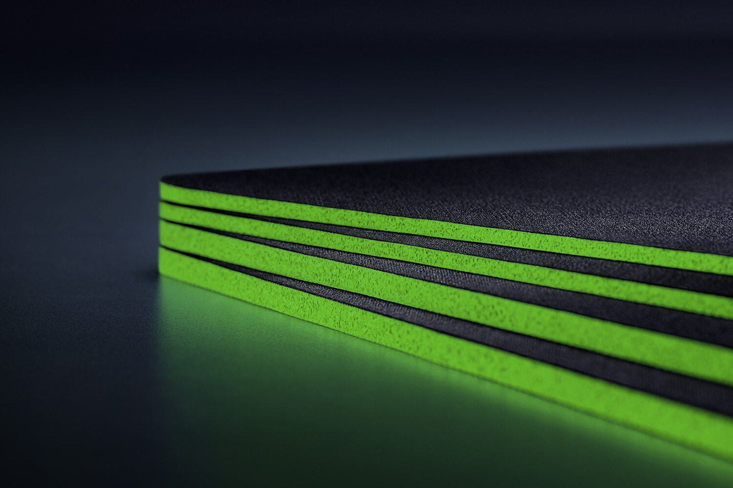 Razer Gigantus V2 - XXL Spelmusmatta Svart, Grön