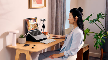 Logitech 960-001554 webbkameror 3840 x 2160 pixlar USB Grå