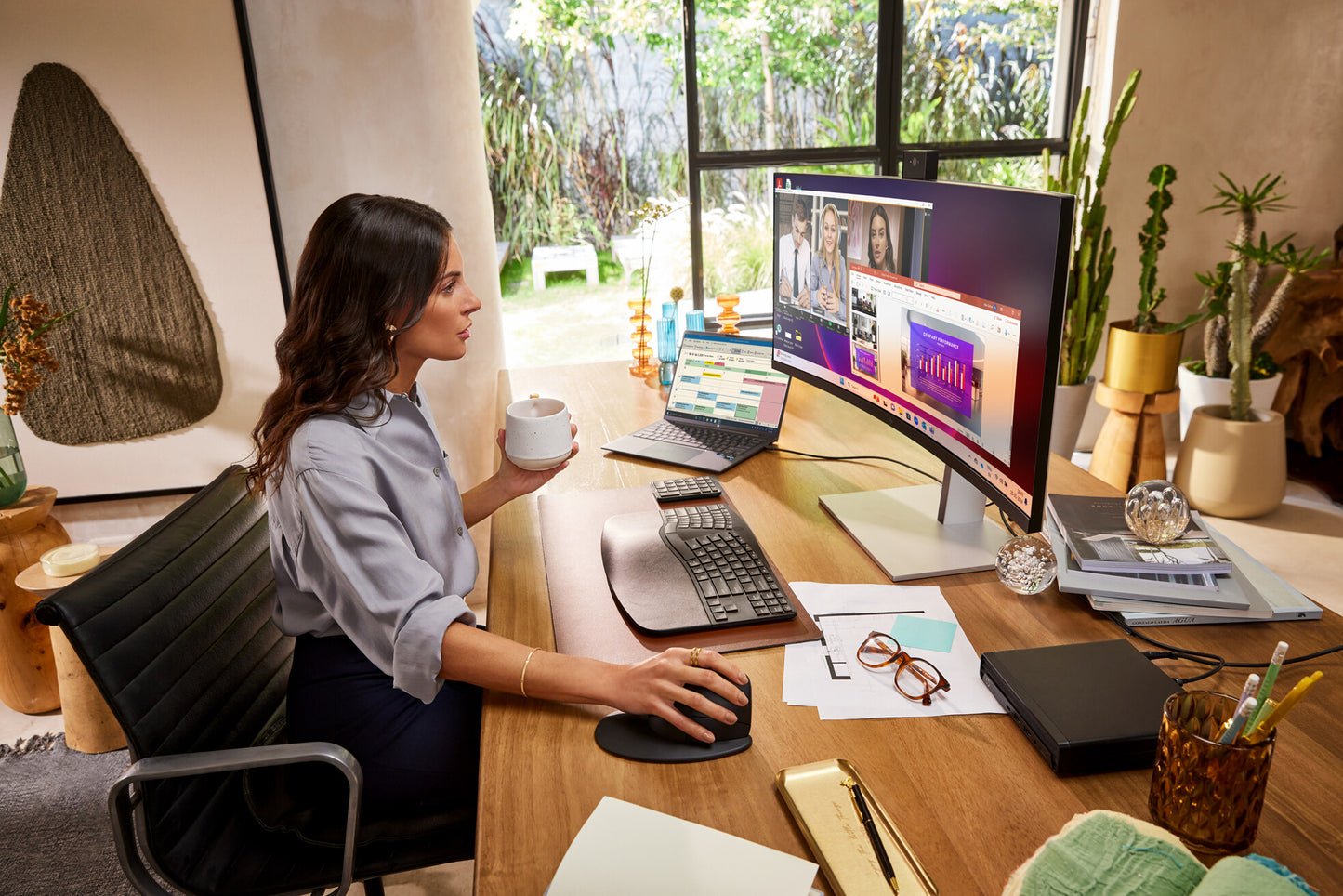 HP Series 7 Pro 34 tum WQHD Conferencing Monitor – 734pm