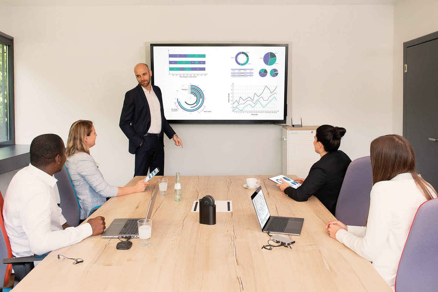 Digitus DS-55317 trådlöst presentationssystem HDMI Skrivbord