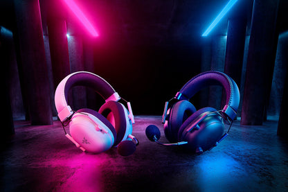 Razer BlackShark V2 Pro Headset Trådlös Huvudband Spela Bluetooth Vit