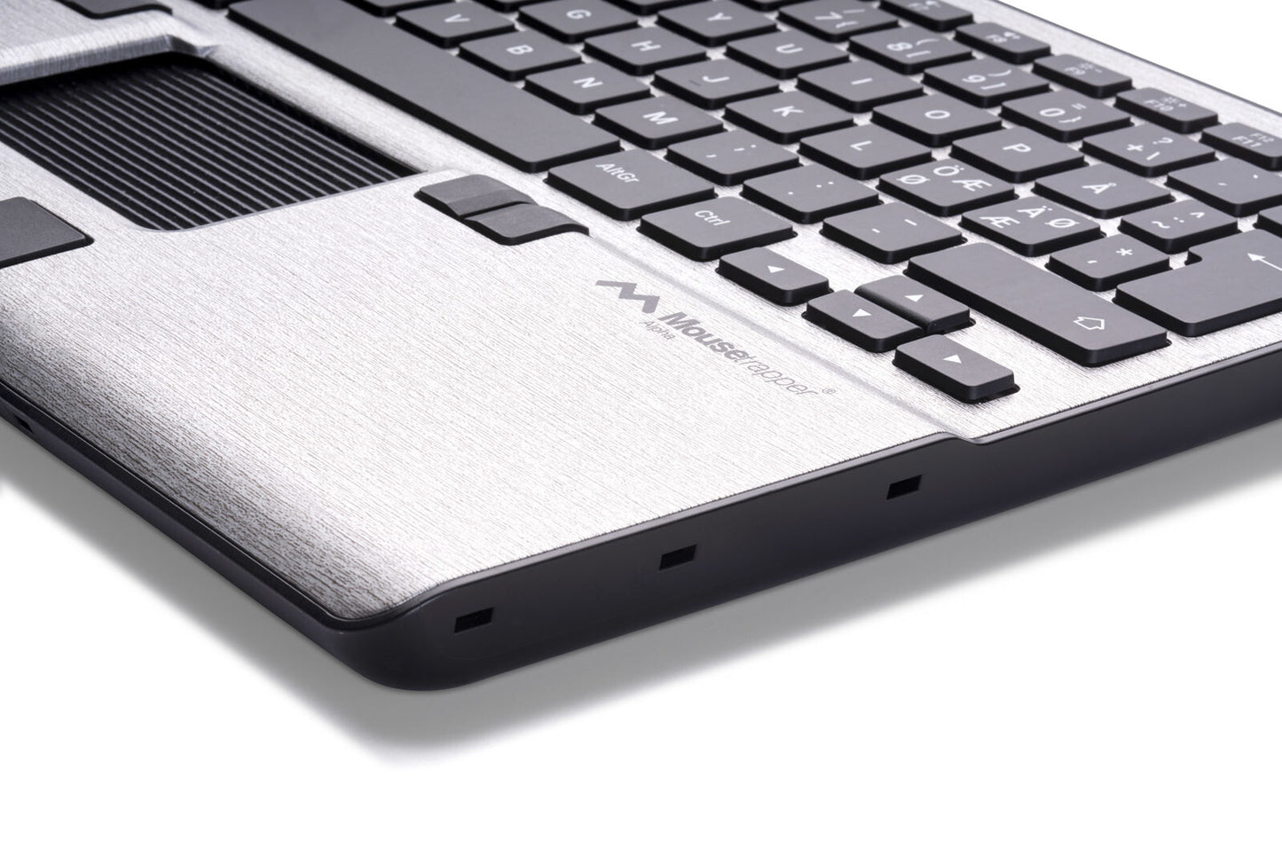 Mousetrapper Alpha tangentbord Mus inkluderad Kontor USB + Bluetooth QWERTY Nordic Silver