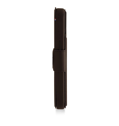 Decoded D23IPO14MDW5CHB mobiltelefonfodral 17 cm (6.7") Plånbok Brun