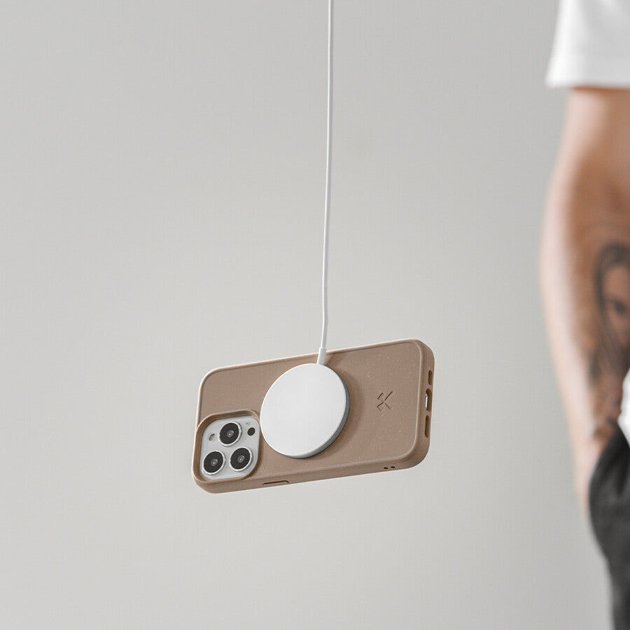Woodcessories Bio Case MagSafe mobiltelefonfodral 15,5 cm (6.12") Omslag Mullvadsgrå