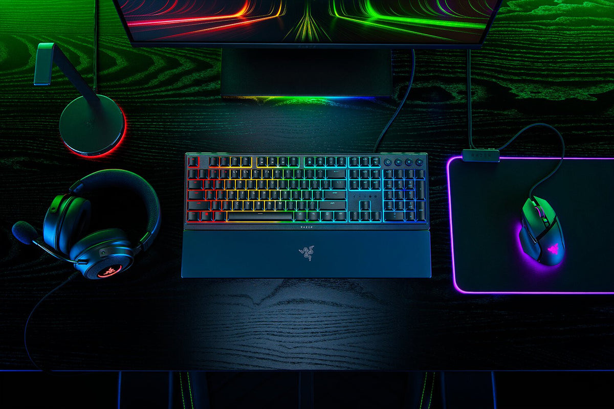 Razer Ornata V3 tangentbord Spela USB QWERTZ tyska Svart