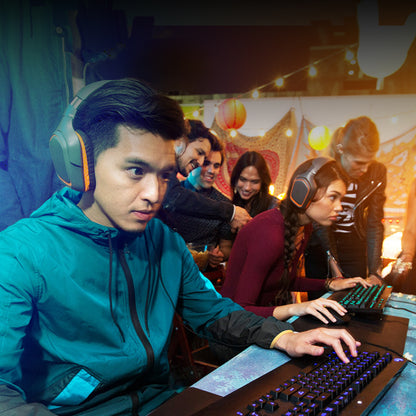 Logitech G G213 Prodigy tangentbord Spela USB QWERTY Amerikanskt internationellt Svart