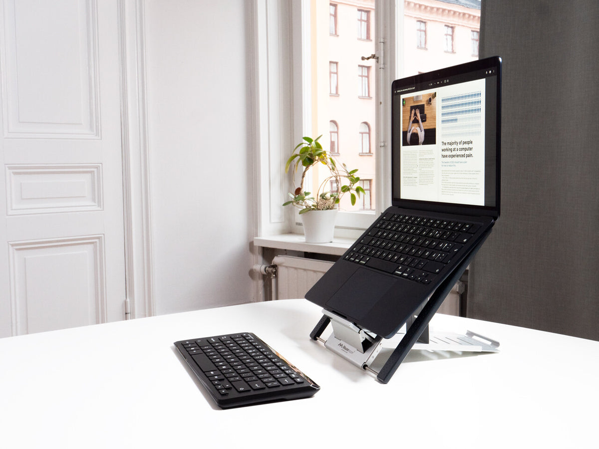 Mousetrapper Type Mini Wireless - Nordic tangentbord Universal USB + RF Wireless + Bluetooth QWERTY Svart