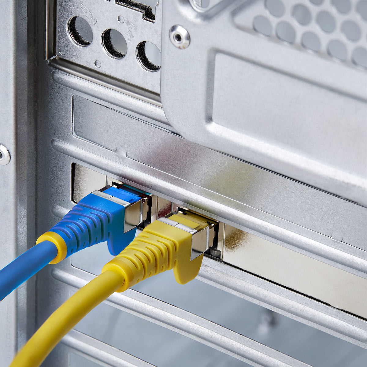 StarTech.com 2-ports 5G Gigabit PCIe-kortadapter för nätverk, 5G/2,5G/1G/100M/10M PCI Express LAN-kort, Realtek RTL8126, Windows och Linux, TAA-kompatibelt