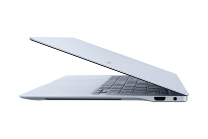 Samsung Galaxy Book4 Edge NP940XMAA-EXP Qualcomm Snapdragon X1E-80-100 Bärbar dator 35,6 cm (14") Pekskärm WQXGA+ 16 GB LPDDR5x-SDRAM 512 GB eUFS Wi-Fi 7 (802.11be) Windows 11 Home Blå